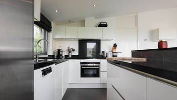 House | Private kitchen | Electric kettle