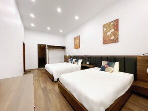 Basic Triple Room, Garden View | Desk, laptop workspace, soundproofing, free WiFi - Ban Nho - Little Village (Cao Bang)