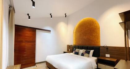 Ban Nho - Little Village