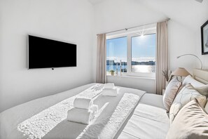 2 bedrooms, free WiFi
