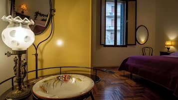 3 Schlafzimmer, Schreibtisch, Bügeleisen/Bügelbrett, kostenloses WLAN