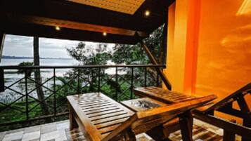 Standard Cabin, Balcony, Lake View | Lake view