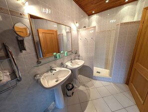 Dusche
