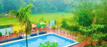 Purbachal Nijhum Polli Resort
