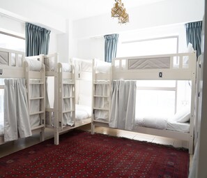 3 habitaciones y caja de seguridad en la habitación 