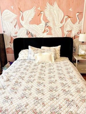 1 bedroom, WiFi, bed sheets