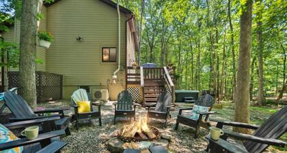 Cozy 5BR, Sleeps 12 w/ Hot Tub+Fire Pit+Game Room