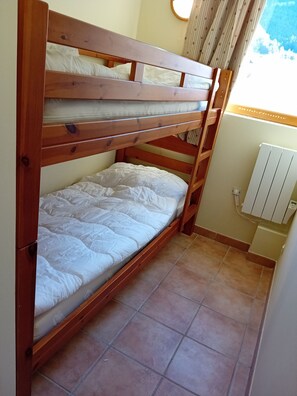 1 bedroom