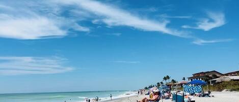Sun-loungers, beach towels