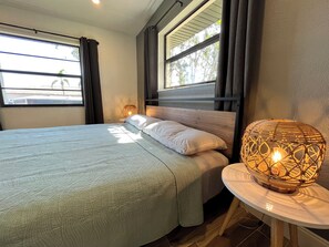 2 habitaciones, escritorio, tabla de planchar con plancha y wifi gratis