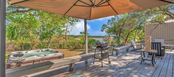 Belton Lakeview | Game Room | Hot Tub | Fireplace