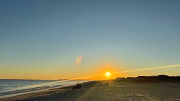 Beach nearby, sun loungers