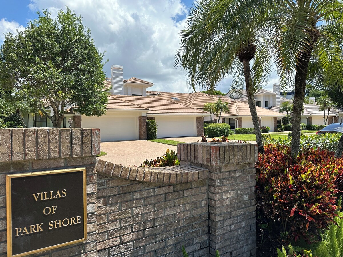 Photo 32 of PET FRIENDLY 2/2 HOME IN PARK SHORE TOWNHOME WITH PRIVATE BEACH ACCESS