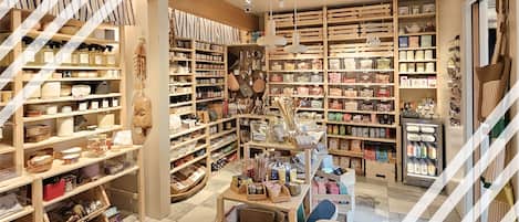 Gift shop
