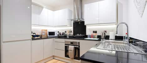 Fridge, microwave, oven, dishwasher
