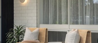 Bayleaf Retreat~Family & Pet Friendly Beach Escape