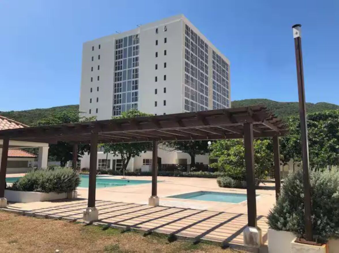 泳池