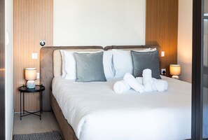 1 chambre, fer et planche à repasser, Wi-Fi, literie fournie