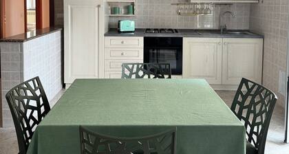 SerravalleShop&Stay