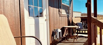 Cabin 1: Your Secluded Lakeside Escape in Bridgeport, TX 