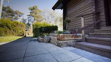 Enceinte de lâhĂ©bergement