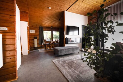 Ferienhaus in Lirstal für 2-4 Personen, Wlan, Nürburgringnähe