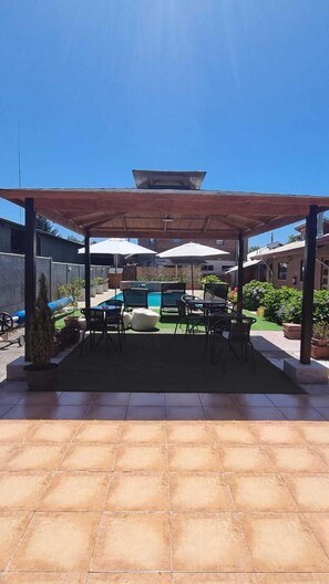 Terrace/patio - Antu Apart Hotel Villarrica (Villarrica)