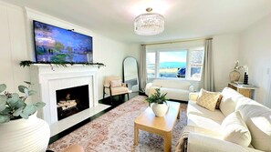 スマートテレビ、テレビゲーム、書庫