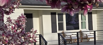 Mountain-View Retreat @ Heart of Hudson with Decks, Designer Decor & Game 