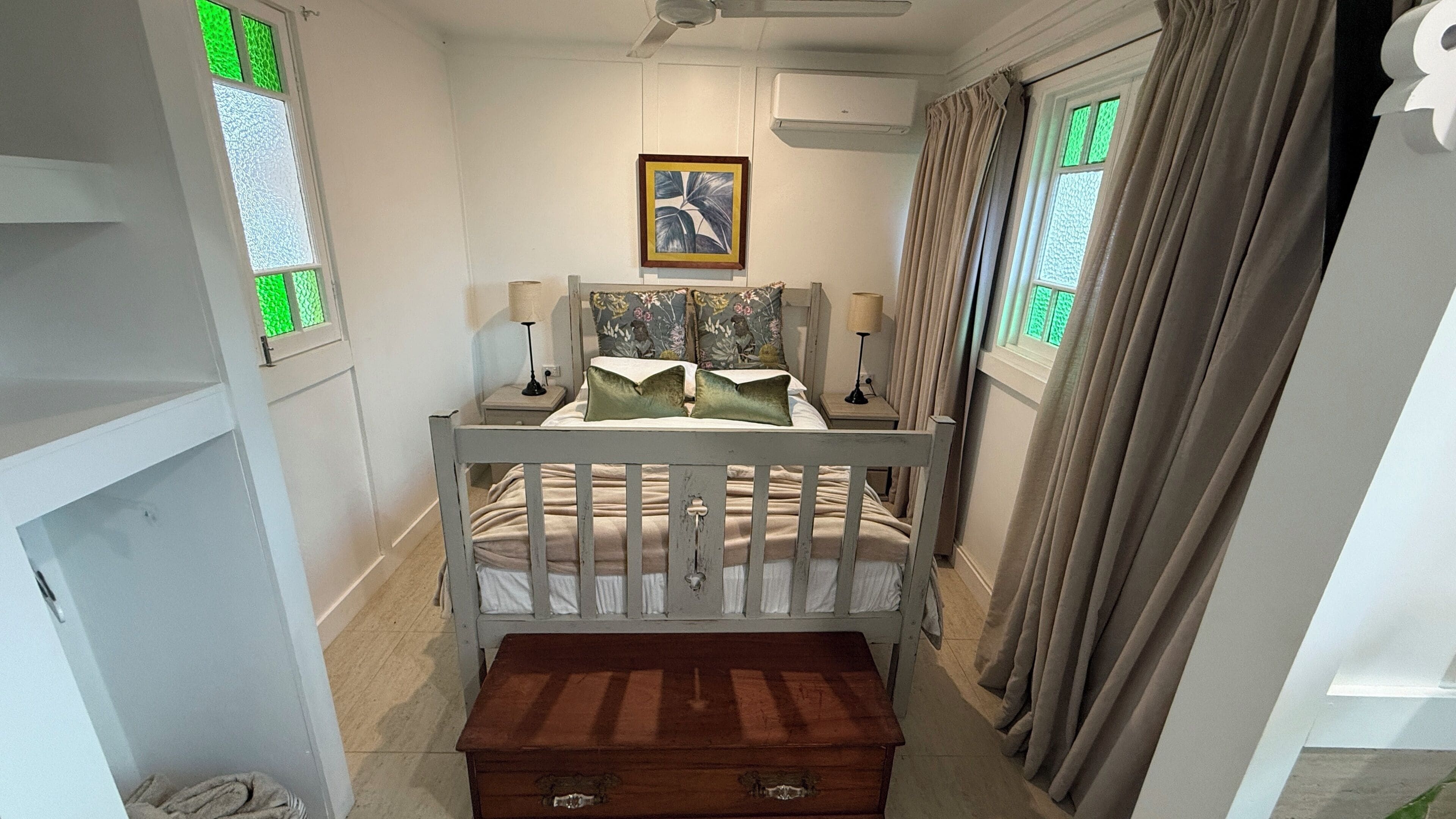 1 bedroom, iron/ironing board, bed sheets