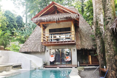 RAYA Bohemian Villa in Sunny Puerto Viejo with Water Slide Pool, WiFi, AC
