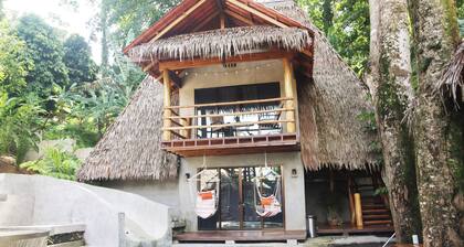 RAYA Bohemian Villa in Sunny Puerto Viejo with Water Slide Pool, WiFi, AC