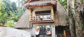 RAYA Bohemian Villa in Sunny Puerto Viejo with Water Slide Pool, WiFi, AC