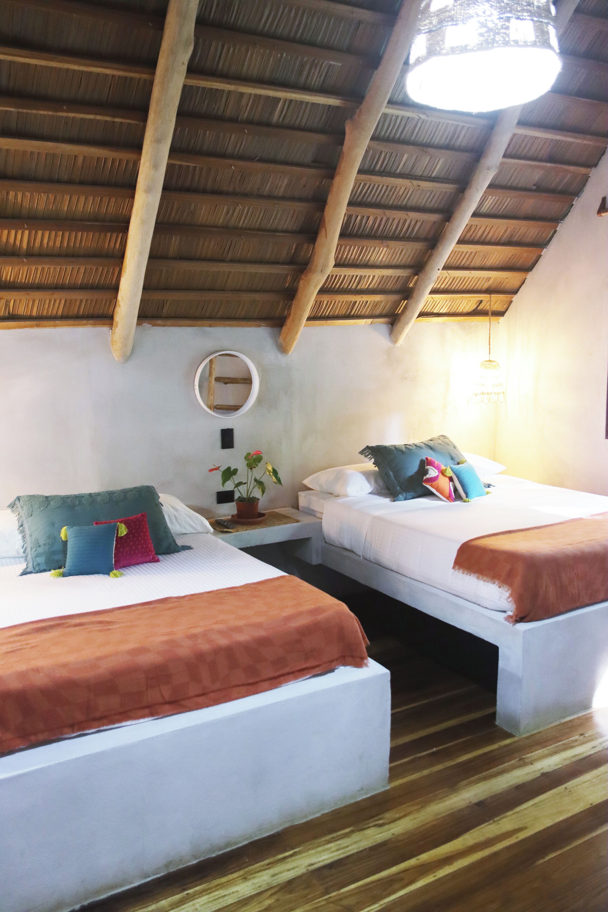 4 bedrooms, free WiFi, bed sheets