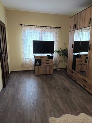 1 habitación, wifi gratis y ropa de cama