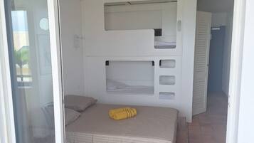 1 chambre, Wi-Fi gratuit, draps fournis