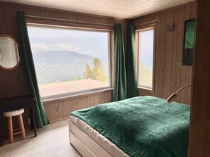 3 bedrooms, iron/ironing board, free WiFi - Skylark (Vrådal)