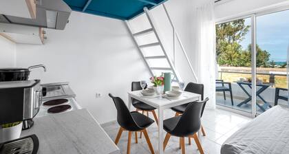 Studio Apartment 'Sea Front In Ixia 2' with Private Garden, Wi-Fi and Air Conditioning