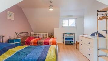 4 chambres, Wi-Fi gratuit, draps fournis