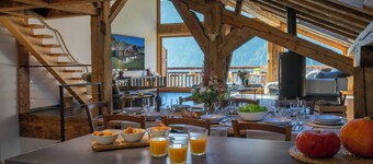 Chalet Wanderlust - family alpine stay 10p with games room - OVO Network