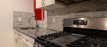 Charming 2-bedroom Apartment in East Orange with WiFi and AC