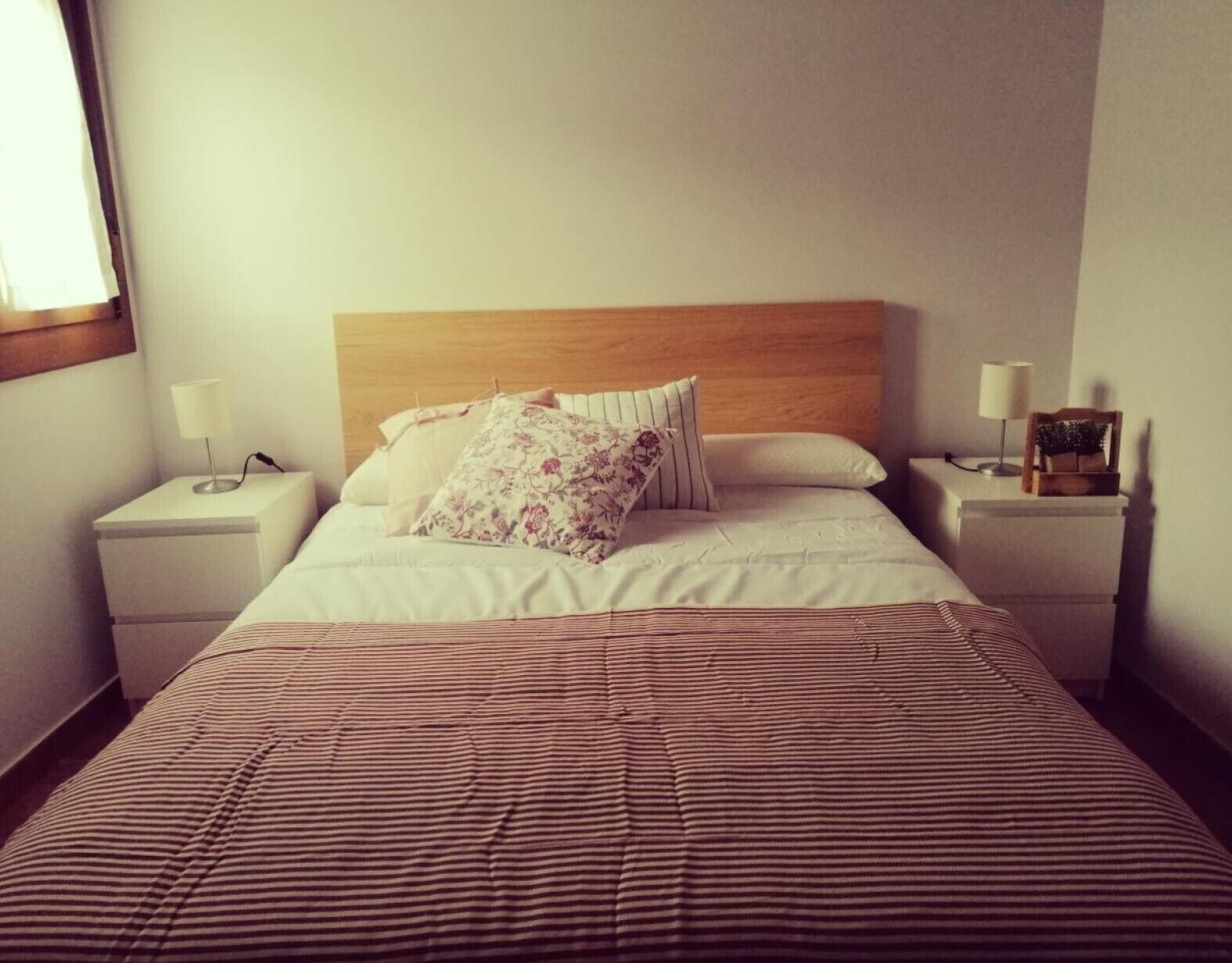 2 habitaciones, wifi gratis y ropa de cama 
