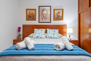 1 chambre, Wi-Fi gratuit, draps fournis