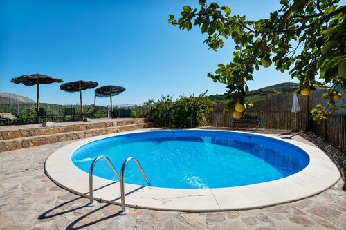 Casa rural 'Casa Rural El Rincon' con vistas a la montaña, Wi-Fi y aire acondicionado