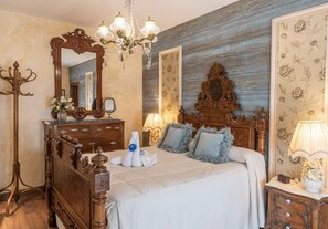 1 slaapkamer, een strijkplank/strijkijzer, gratis wifi, beddengoed