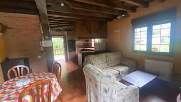 Télévision, cheminée