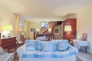 TV, DVD player, ping pong