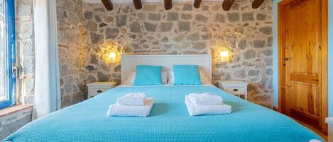 4 chambres, fer et planche Ă repasser, accĂšs au Wi-Fi (inclus)