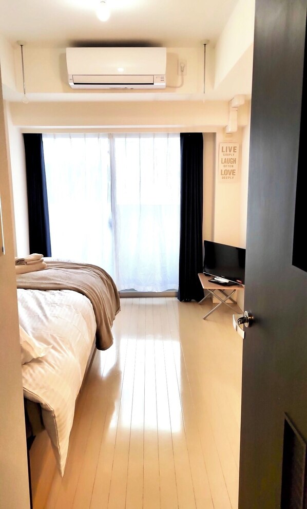 1 bedroom, iron/ironing board, WiFi, bed sheets