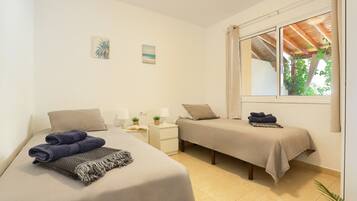 2 chambres, Wi-Fi gratuit, draps fournis